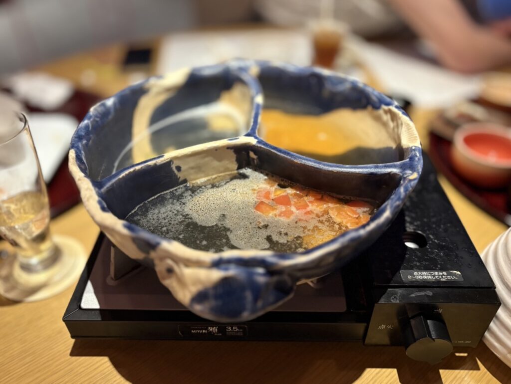 リゾナーレ熱海「花火」での夕食の金目鯛と牛、旬野菜のしゃぶしゃぶの鍋