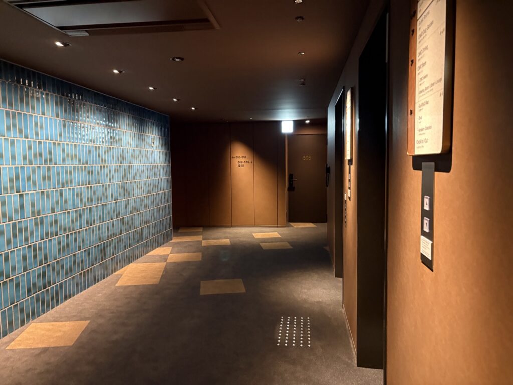 OMO7横浜エレベーターホール