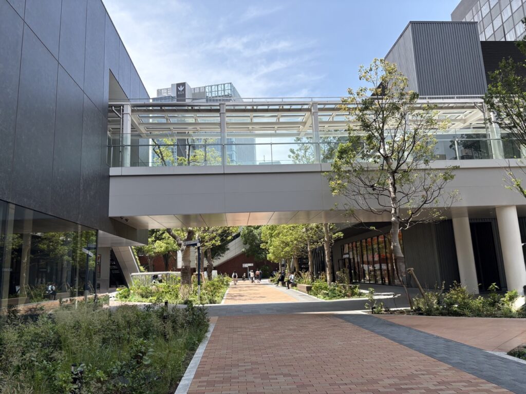 OMO7横浜の周辺の様子