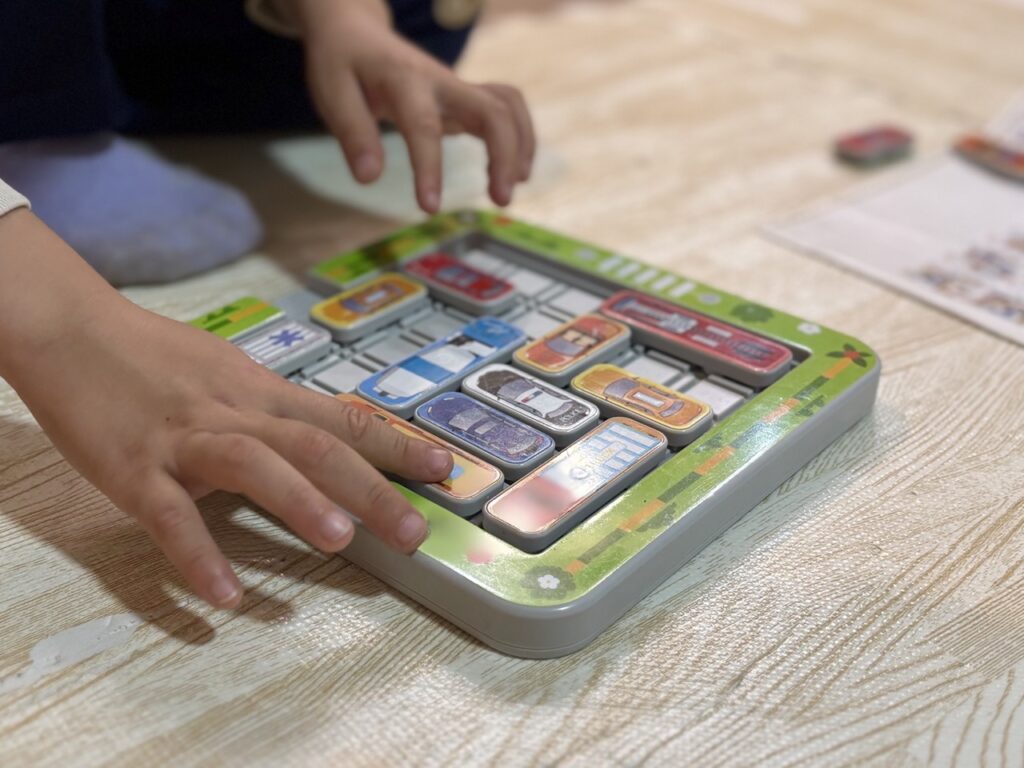 駐車場ゲームで遊んでいるところ